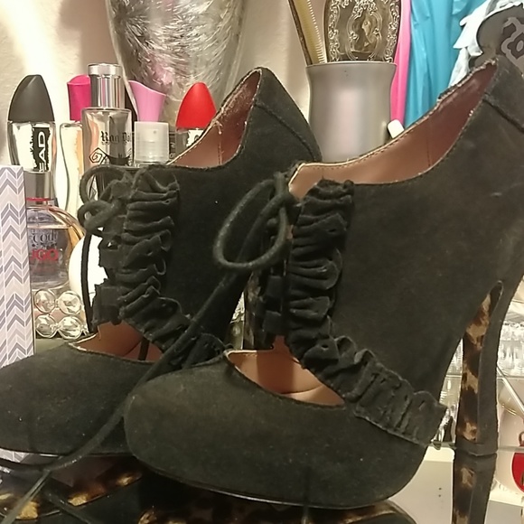 Betsey Johnson Shoes - Betsey Johnson